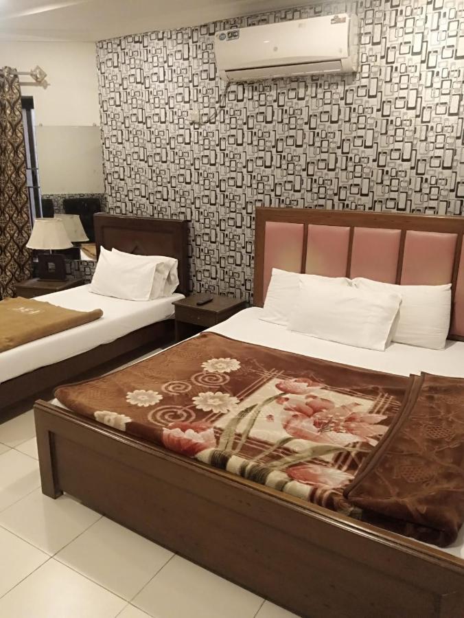 Hotel Eden Rock Rawalpindi Buitenkant foto